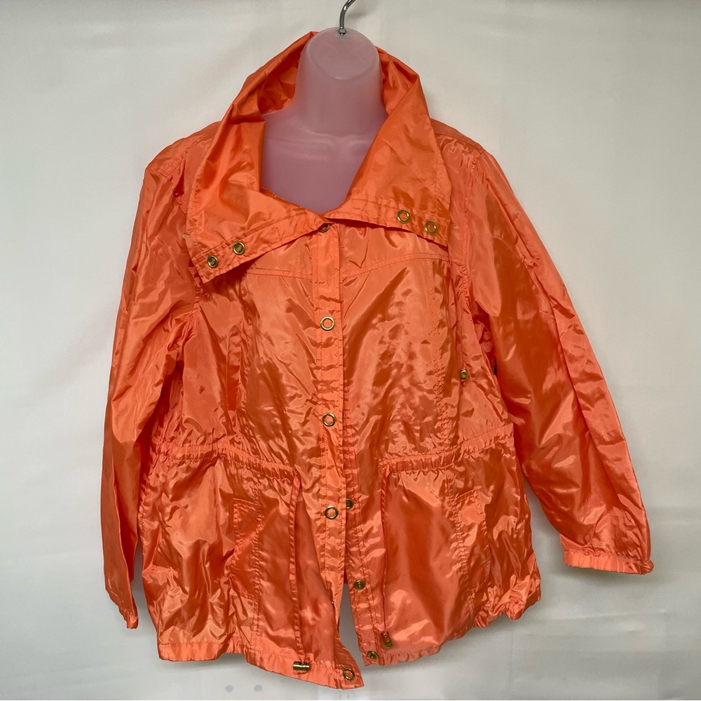Sag Harbor womens  Petite Xl orange windbreaker gold snap front unlined